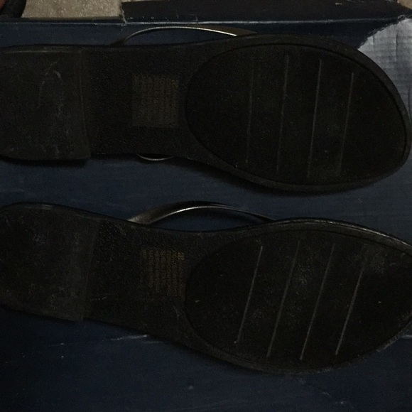 Sandals - Picture 2 of 2